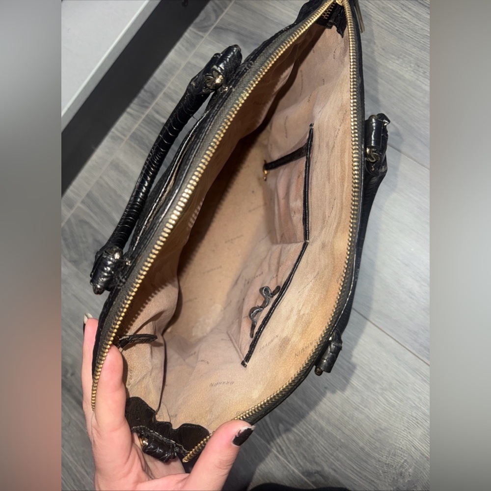 Brahmin Glossy Black Embossed bag. Missing long strap. Needs cleaning inside! - Picture 7 of 7